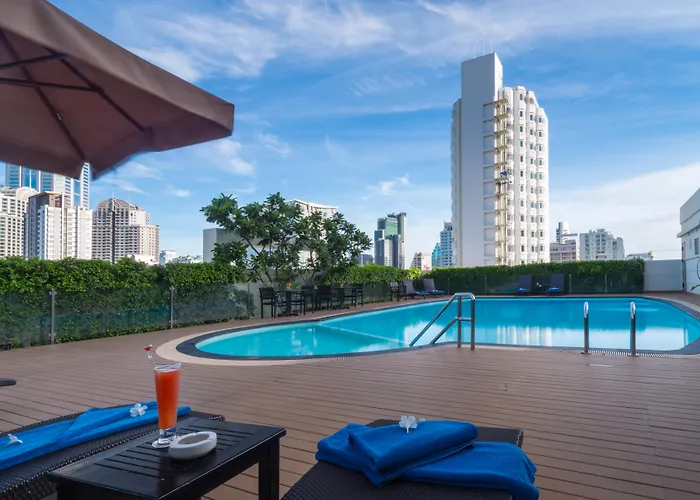 Lohas Residences Sukhumvit 2 מלון בנגקוק