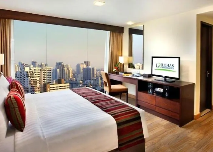 Lohas Residences Sukhumvit 2 4*