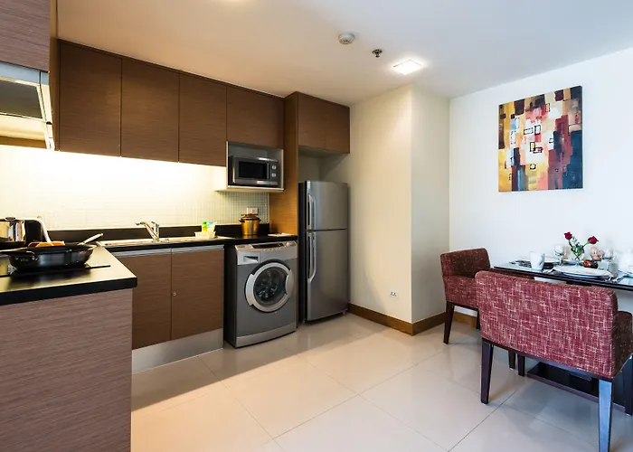 Lohas Residences Sukhumvit 2