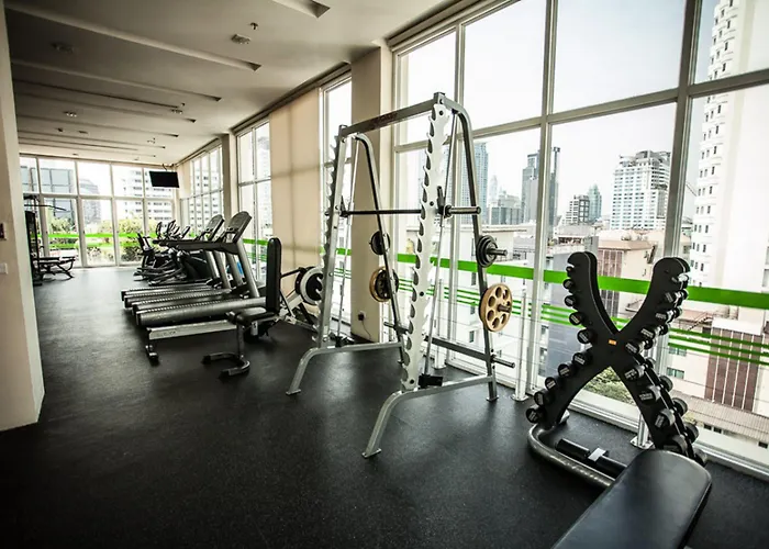 Lohas Residences Sukhumvit 2 מלון בנגקוק