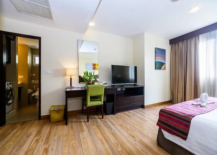 Lohas Residences Sukhumvit 2