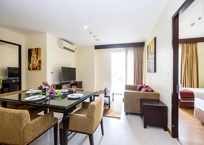 Lohas Residences Sukhumvit 2 מלון 4*